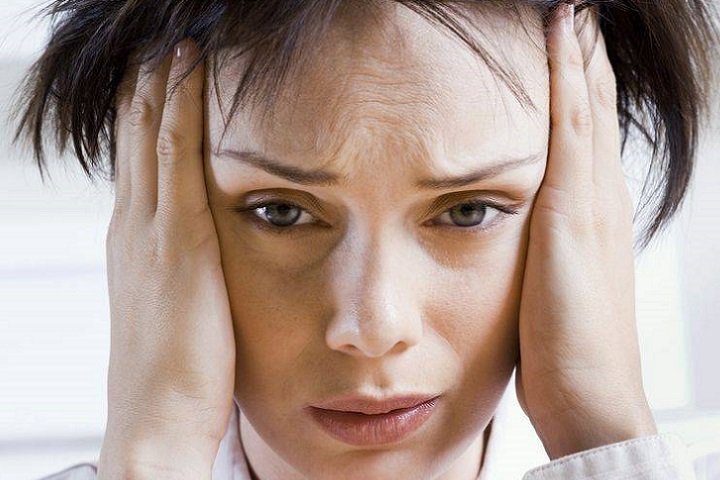 Как распознать шизофрению у женщины по поведению?